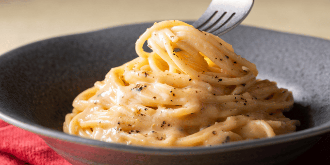 Immagine di copertina per l'articolo: La carbonara con la panna